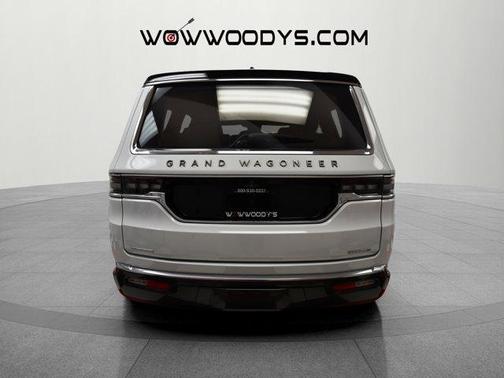 2022 Jeep Grand Wagoneer Series III