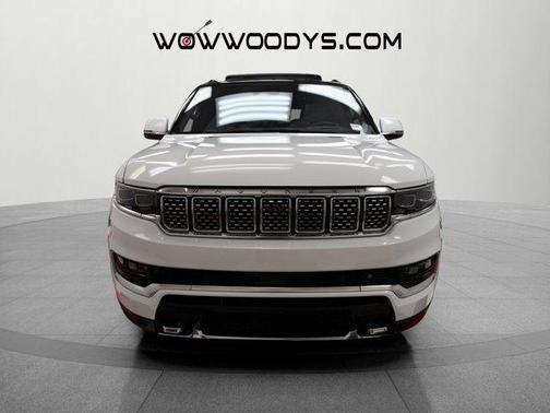 2022 Jeep Grand Wagoneer Series III