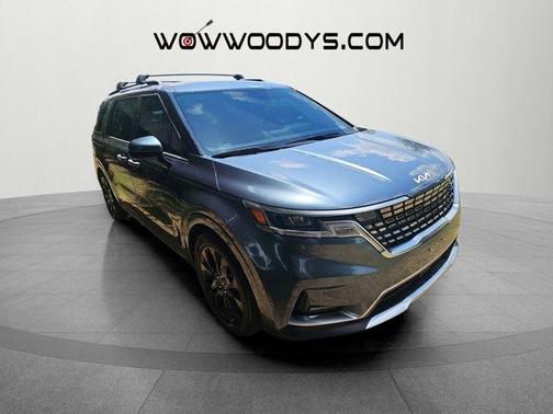 2022 Kia Carnival SX