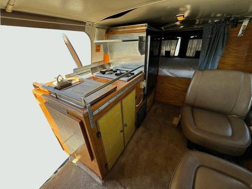1990 Ford E350 XL