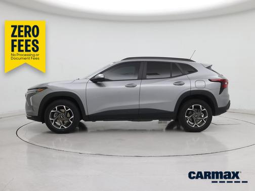 Gray 2025 Chevrolet Trax LT