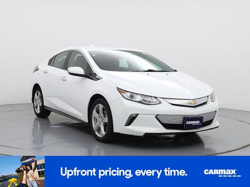 White 2018 Chevrolet Volt LT