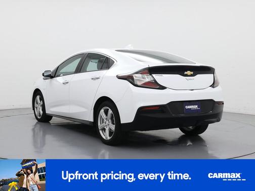 White 2018 Chevrolet Volt LT