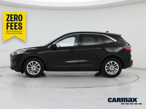 Black 2020 Ford Escape SE
