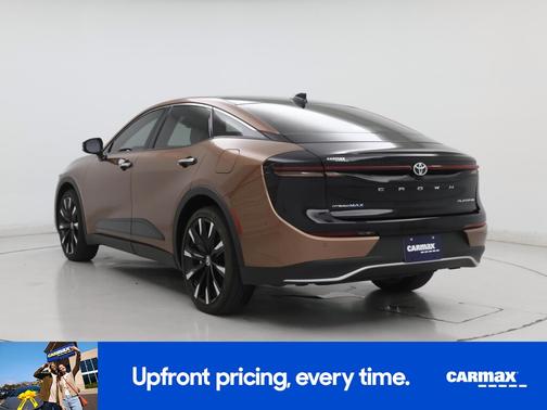 2023 Toyota Crown Platinum