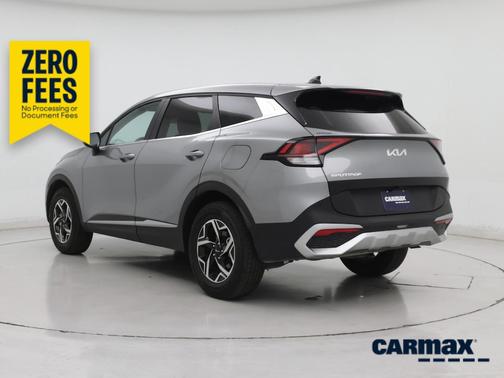 Gray 2024 Kia Sportage LX