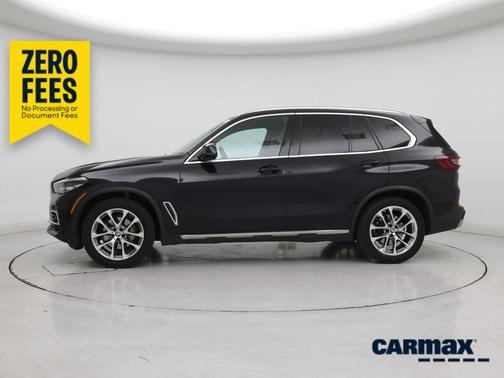 Black 2022 BMW X5 xDrive40i