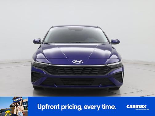 2024 Hyundai ELANTRA SE
