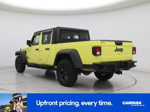 Yellow 2023 Jeep Gladiator Sport