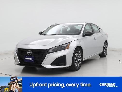 2024 Nissan Altima SV