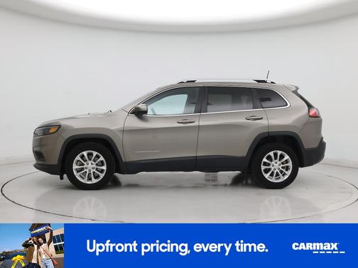 Silver 2019 Jeep Cherokee Latitude