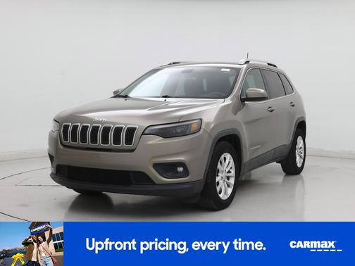 Silver 2019 Jeep Cherokee Latitude