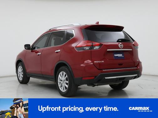 Red 2017 Nissan Rogue SV