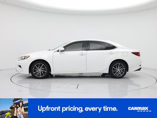 White 2016 Lexus ES 350