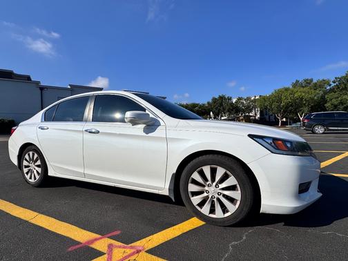 White 2015 Honda Accord EX-L