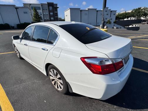 White 2015 Honda Accord EX-L