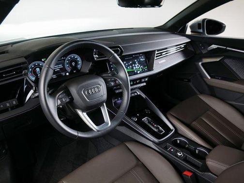 Arrow Gray Pearl Effect 2025 Audi A3 Premium