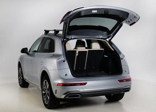 2024 Audi Q5 45 S line Premium