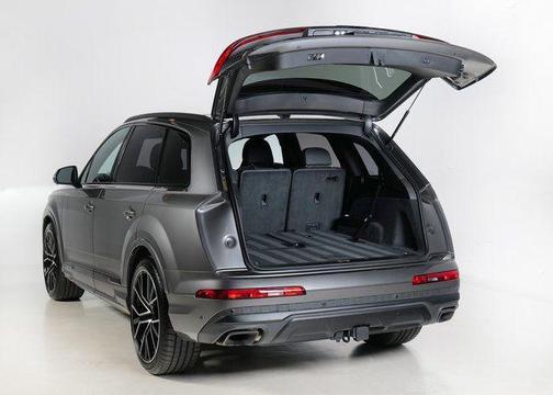 2025 Audi Q7 55 Prestige