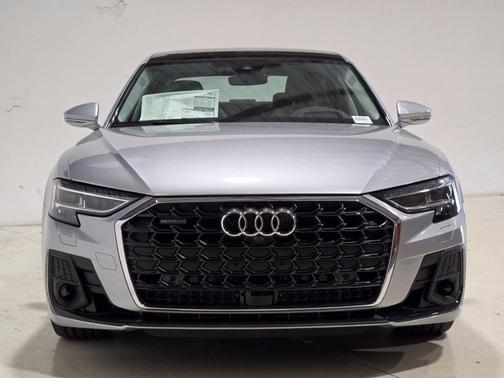 Florett Silver Metallic 2027 Audi A8 55 TFSI quattro Tiptronic