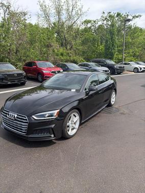 Mythos Black Metallic 2019 Audi A5 45 Premium