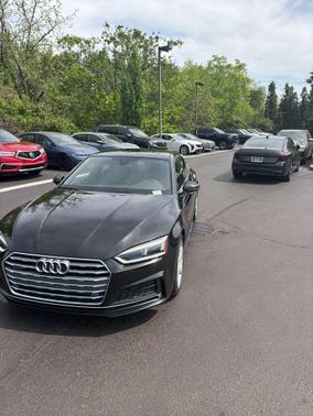 Mythos Black Metallic 2019 Audi A5 45 Premium