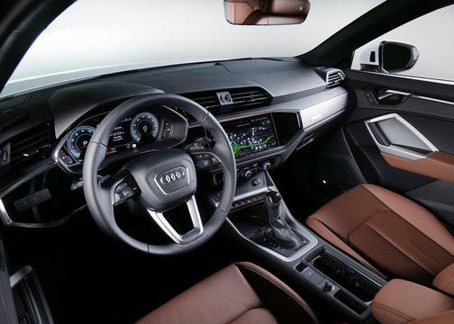 2025 Audi Q3 45 S line Premium Plus