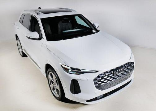 White 2025 Audi Q5 Premium Plus TFSI quattro S tronic