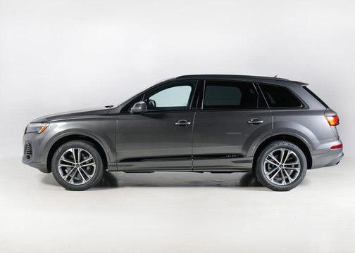 2026 Audi Q7 55 Premium