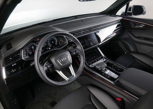 2026 Audi Q7 55 Premium Plus