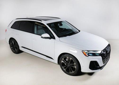 2026 Audi Q7 55 Premium Plus