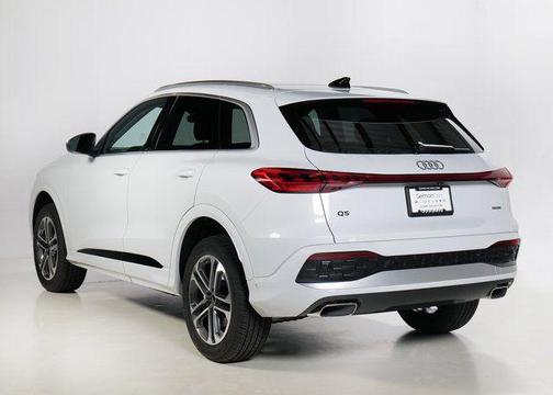 2025 Audi Q5 Premium