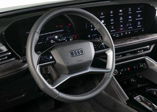 2025 Audi Q5 Premium