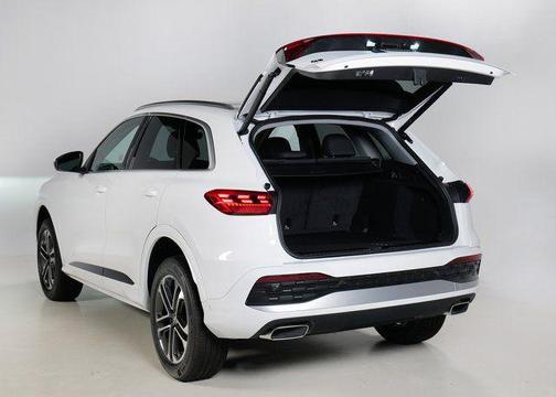 2025 Audi Q5 Premium