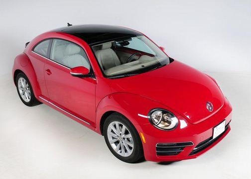 2019 Volkswagen Beetle 2.0T SE