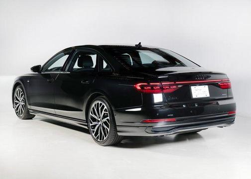 2022 Audi A8 L 55 TFSI quattro Tiptronic