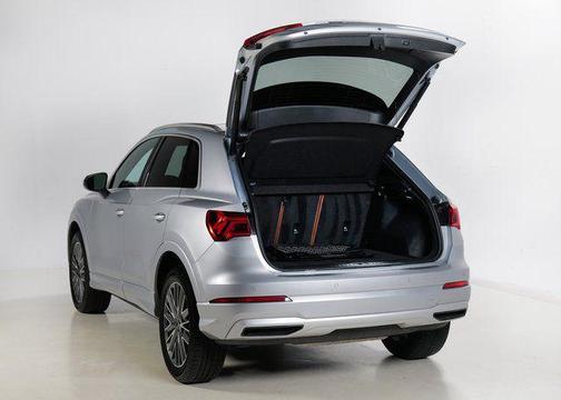 2022 Audi Q3 40 Premium Plus