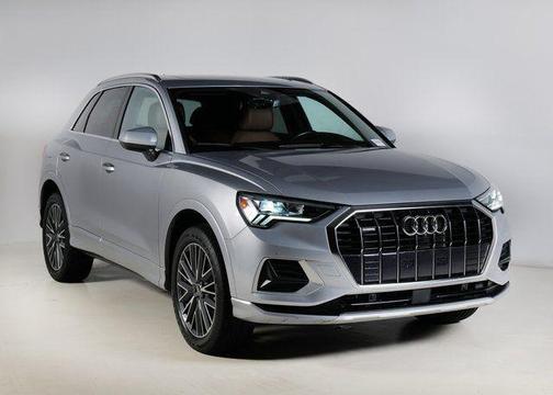 2022 Audi Q3 40 Premium Plus
