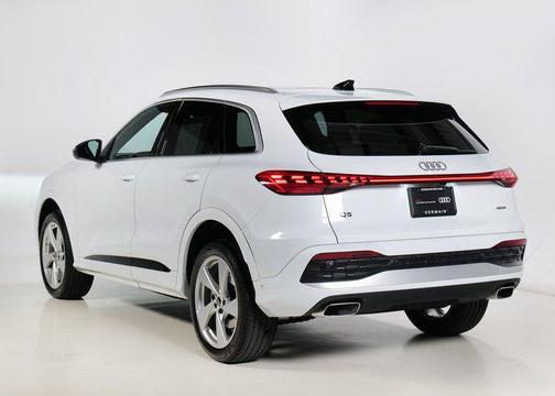 2025 Audi Q5 Premium Plus TFSI quattro S tronic