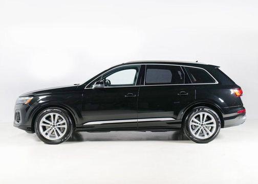 2025 Audi Q7 55 Prestige