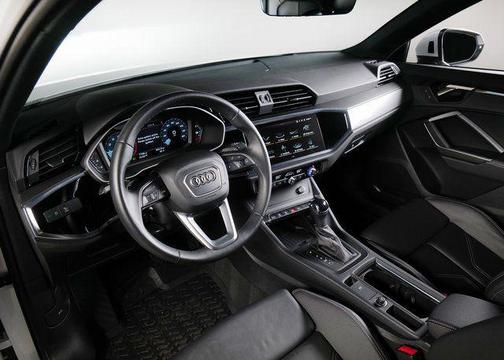2024 Audi Q3 45 S line Premium Plus