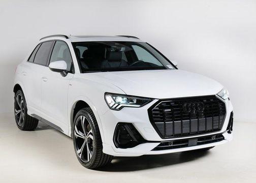 2024 Audi Q3 45 S line Premium Plus