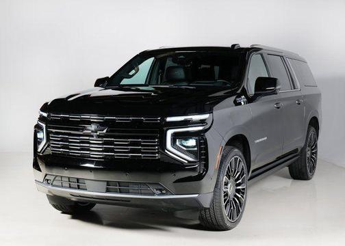 2025 Chevrolet Suburban 4WD High Country