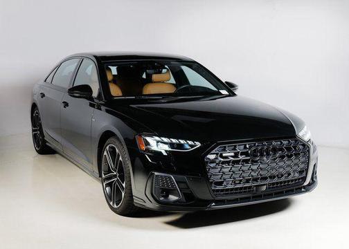 2025 Audi A8 L 55 TFSI quattro Tiptronic