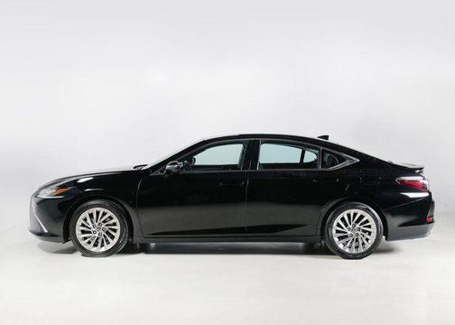 2022 Lexus ES 350 Ultra Luxury