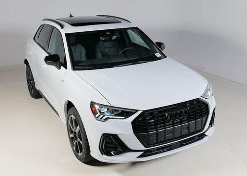 2025 Audi Q3 45 S line Premium Plus