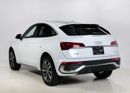 2023 Audi Q5 45 S line Prestige