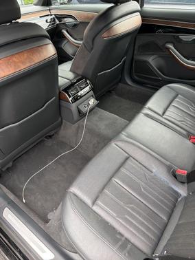 Mythos Black Metallic 2019 Audi A8 55