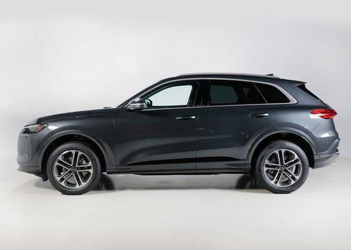 2025 Audi Q5 Premium