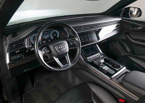 2023 Audi Q8 55 Premium